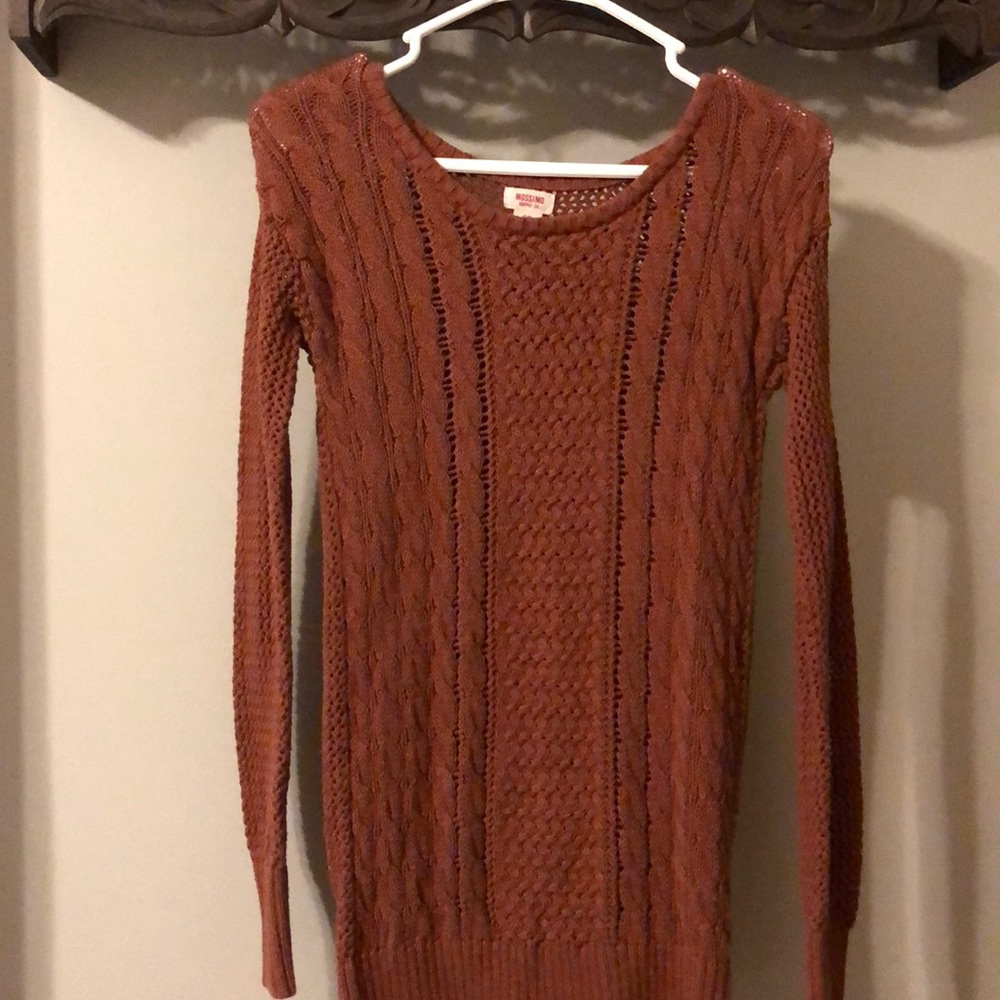 Women’s sweater